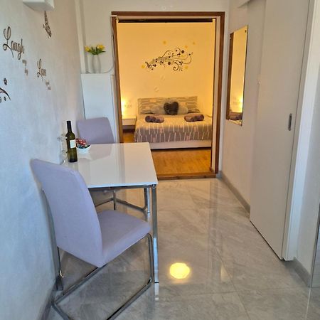 Apartment Karla 코미자 외부 사진