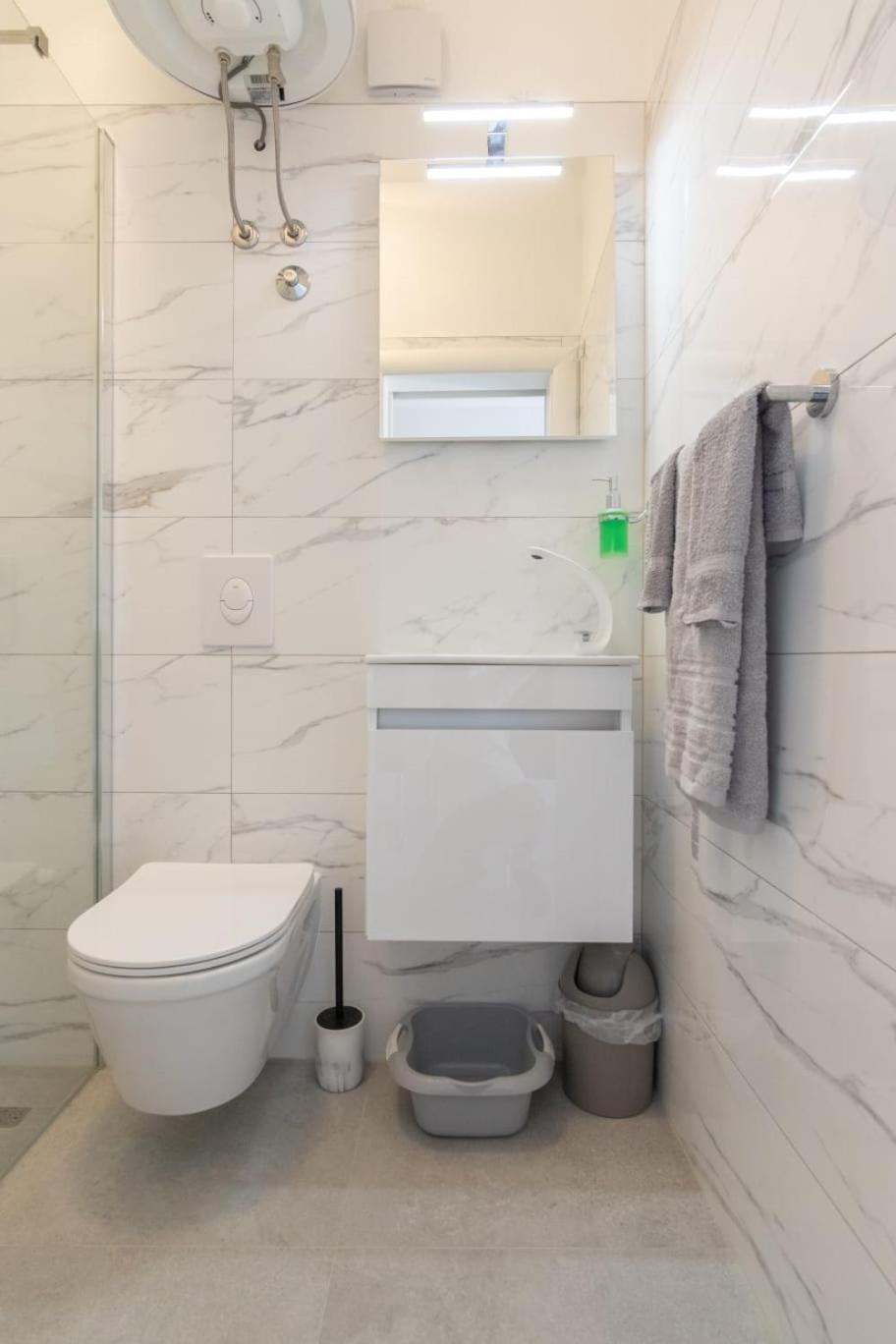 Apartment Karla 코미자 외부 사진